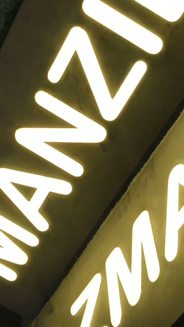 Your brand has a story. Let it shine in neon. ✨ Custom LED signs crafted to make every glance count. DM us to bring your vision to life. 💡🔥 Contact:7095844495
#Neonadda#LEDNeon #BusinessBranding #CustomSigns #HyderabadBusiness SmallBusiness InteriorDecor GlowUp